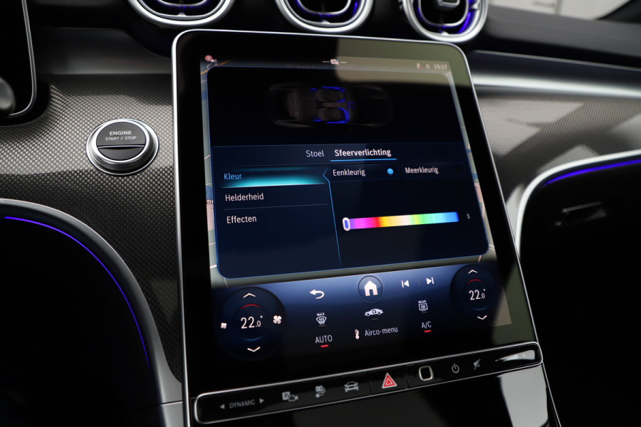 Mercedes-Benz CLE Coupé 300e AMG | 313PK | Pano | Head-up | Keyless-go | Burmester | Sfeerverlichting | Digital-light | Distronic | 2024.