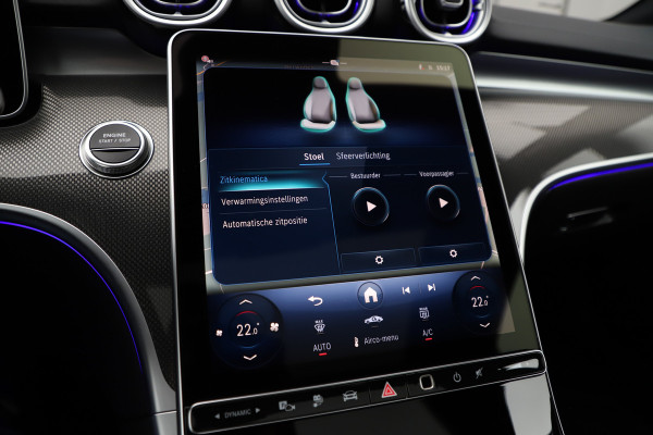 Mercedes-Benz CLE Coupé 300e AMG | 313PK | Pano | Head-up | Keyless-go | Burmester | Sfeerverlichting | Digital-light | Distronic | 2024.