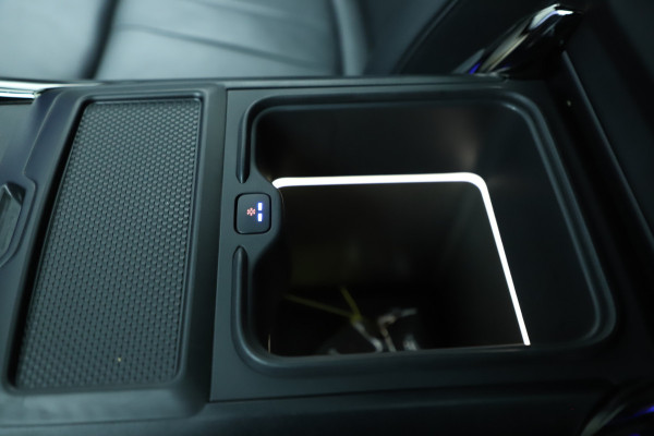 Land Rover Range Rover Sport 3.0 P550e Autobiography PHEV | 550PK | Luchtvering | Achterasbesturing | Head-up | Keyless-go | Sfeerverlichting | Meridian 3D |