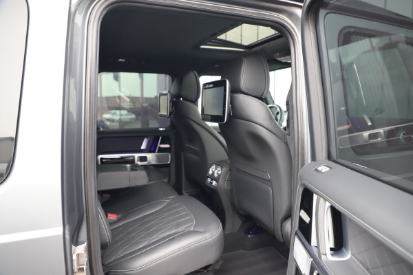 Mercedes-Benz G-Klasse 63 AMG | 585PK | Massage | PPF | Akrapovic | Burmester | Entertainment | Leder exclusief | Sfeerverlichting | Stoelkoeling | 202