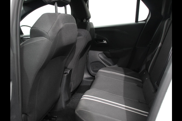 Opel Corsa 1.2 Turbo 100pk Automaat GS | Navigatie | Apple Carplay/Android Auto | Digitale Cockpit | Camera | Parkeer sensoren | Airco |