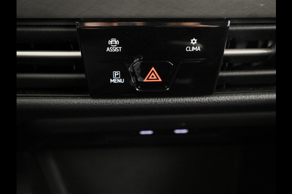 Volkswagen Golf 1.0 TSI Life 110 pk | Navigatie | Parkeersensoren | Adaptieve cruise control | LED koplampen | Apple Carplay/Android Auto |