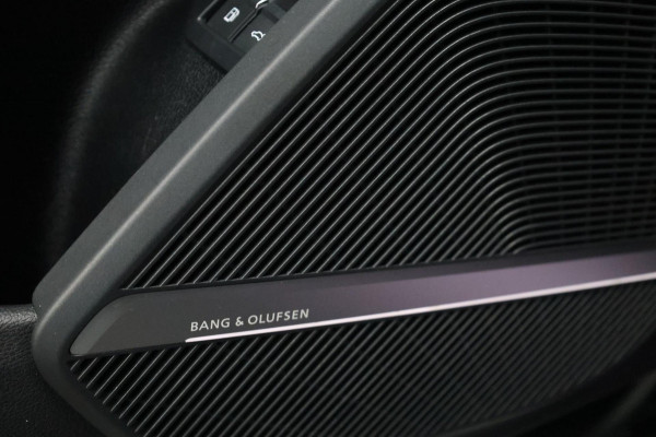 Audi Q5 50 TFSI e quattro 3x S-line LED/VIRTUAL/SFEER/PANO/B&O/LEER+S.VERWARMING/21' LMV/360 CAM/ACC/ECC/12 MND GARANTIE!