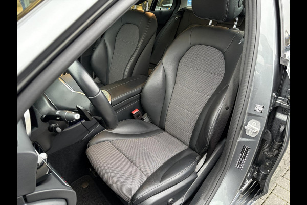 Mercedes-Benz C-Klasse Estate 300 e Avantgarde 320pk PHEV | Trekhaak | Adaptive cruise control | Stoelverwarming | Dodehoeksensoren | Elektrische stoelen met geheugenfunctie | Head up Display |