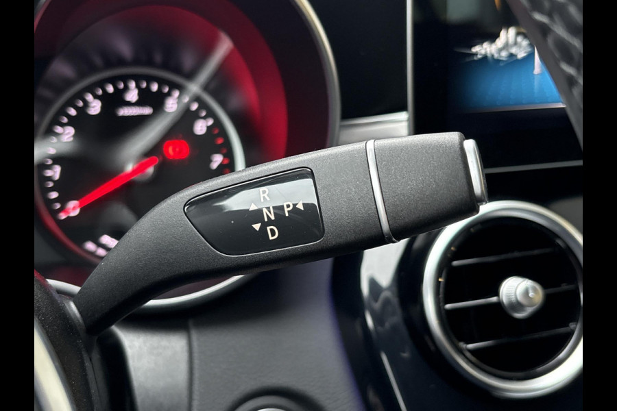 Mercedes-Benz C-Klasse Estate 300 e Avantgarde 320pk PHEV | Trekhaak | Adaptive cruise control | Stoelverwarming | Dodehoeksensoren | Elektrische stoelen met geheugenfunctie | Head up Display |
