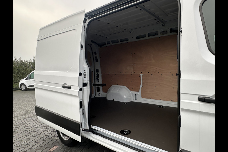 Renault Master T35 2.0 dCi 130 PK + PAKKET / L2H2 / NIEUW !! BPM VRIJ / TREKHAAK / CAMERA / CRUISE / AIRCO / APPLE CARPLAY / ANDROID AUTO
