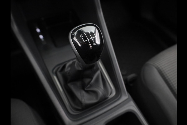 Volkswagen Caddy Cargo 2.0 TDI Comfort 102 PK | Verlengde garantie | Navigatie via app | Parkeersensoren | Cruise control |