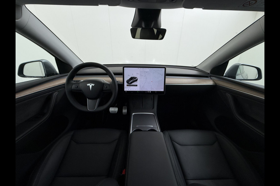 Tesla Model Y Performance AWD 535PK Leder Warmtepomp Autopilot FSD-4 Computer Panodak Navi Ecc Lmv 21" Elek.Stoelen+Memory Stoel+Stuurverwarmi Privacy Glas Matrix-Led Lithium-ion AMD Ryzen™ 4WD 1e Eigenaar Origineel Nederlandse Auto Fabrieksgarantie nog van toepassing