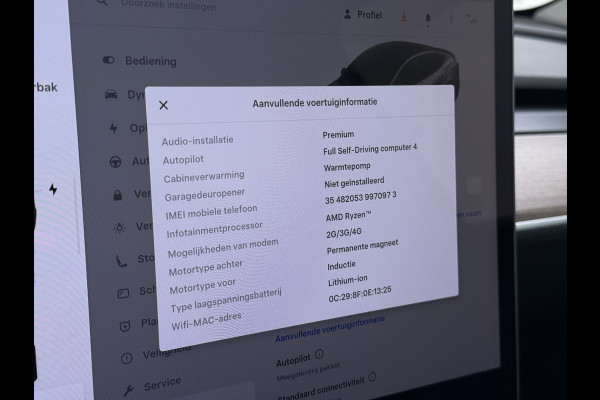 Tesla Model Y Performance AWD 535PK Leder Warmtepomp Autopilot FSD-4 Computer Panodak Navi Ecc Lmv 21" Elek.Stoelen+Memory Stoel+Stuurverwarmi Privacy Glas Matrix-Led Lithium-ion AMD Ryzen™ 4WD 1e Eigenaar Origineel Nederlandse Auto Fabrieksgarantie nog van toepassing