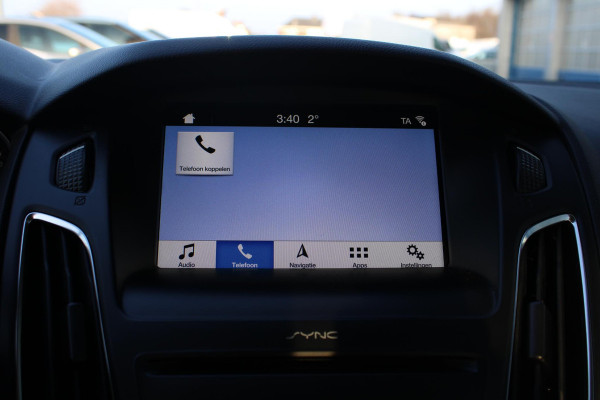 Ford FOCUS Wagon 1.0 Lease Edition | Trekhaak | Stoelverwarming | Airco | Cruise Control | Navigatie | CarPlay |