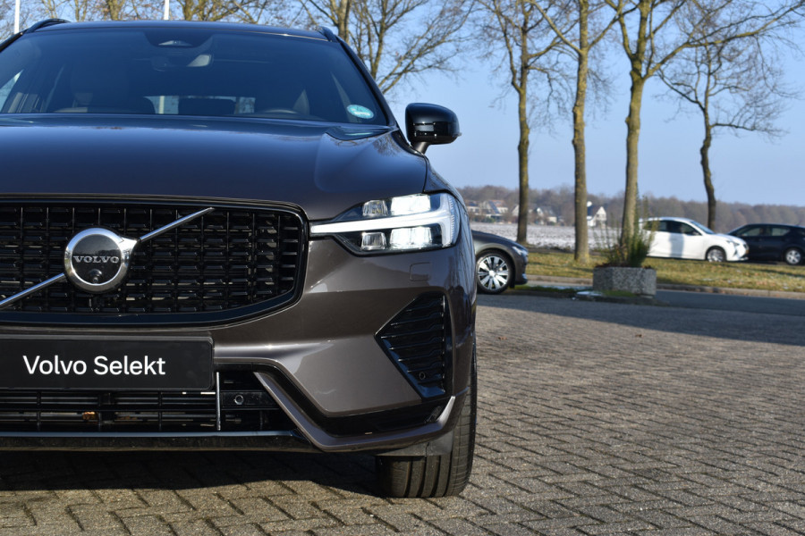 Volvo XC60 T8 AWD 455PK Plug-in Hybrid Plus Dark | 21" LMV | Luchtvering | H&K | Panodak | Contour stoelen | 360 Camera