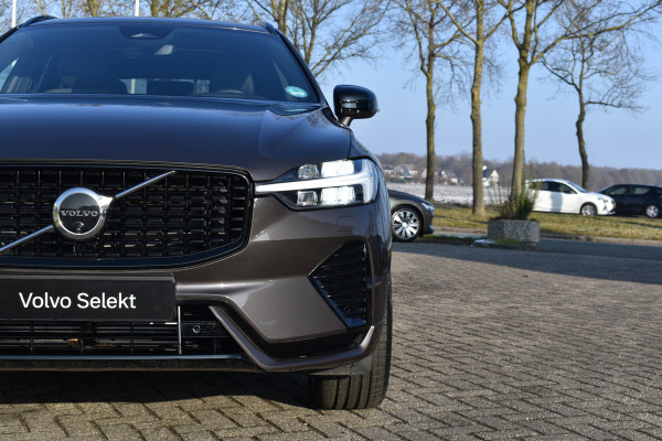 Volvo XC60 T8 AWD 455PK Plug-in Hybrid Plus Dark | 21" LMV | Luchtvering | H&K | Panodak | Contour stoelen | 360 Camera
