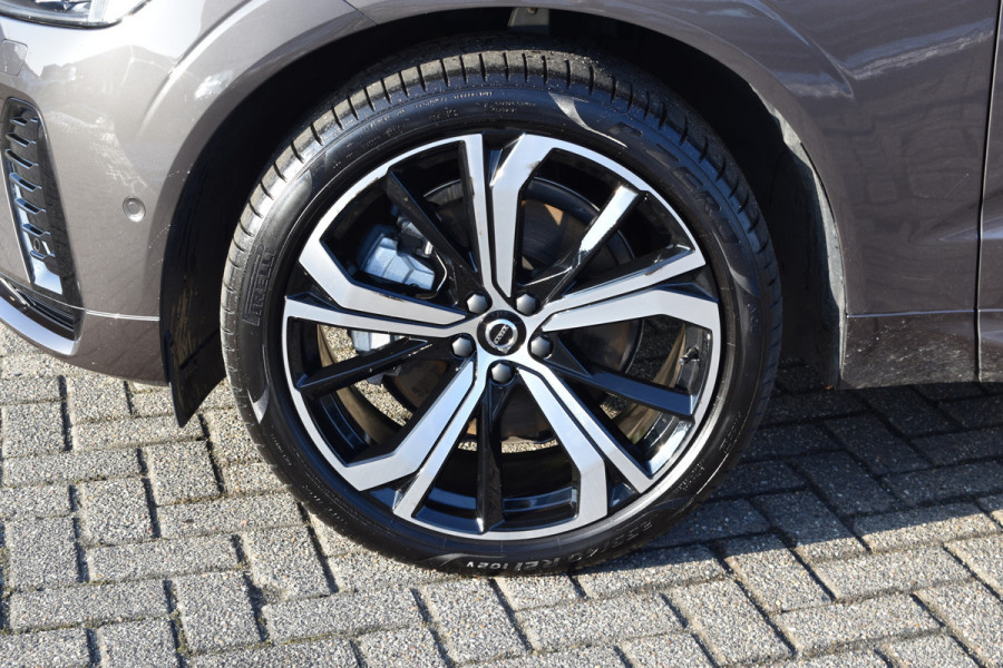 Volvo XC60 T8 AWD 455PK Plug-in Hybrid Plus Dark | 21" LMV | Luchtvering | H&K | Panodak | Contour stoelen | 360 Camera