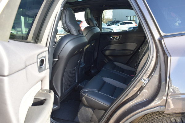Volvo XC60 T8 AWD 455PK Plug-in Hybrid Plus Dark | 21" LMV | Luchtvering | H&K | Panodak | Contour stoelen | 360 Camera
