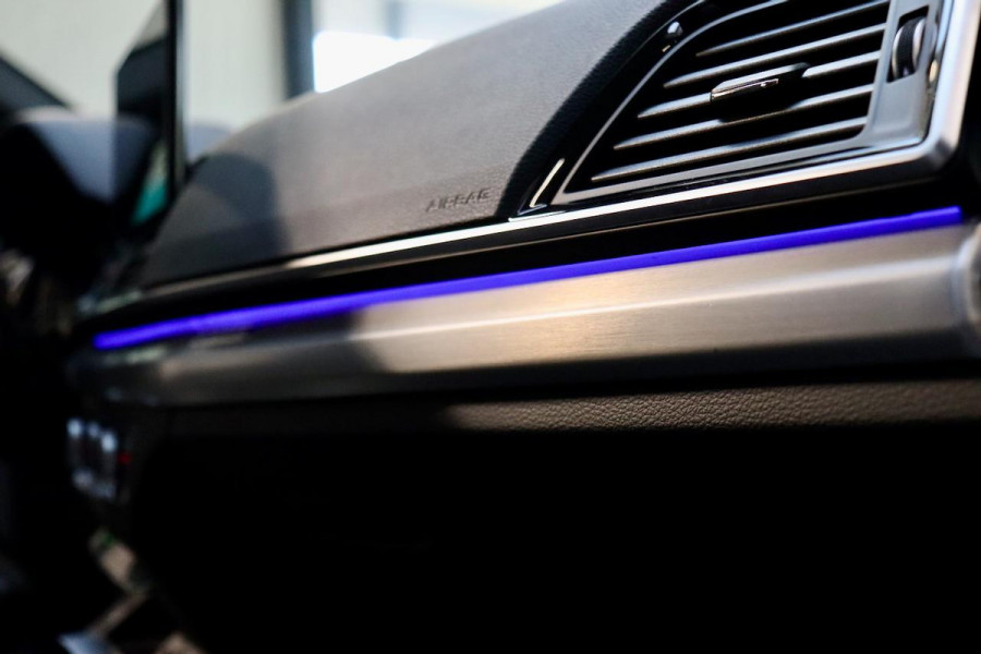 Audi Q5 55 TFSI e S edition Competition Full Options