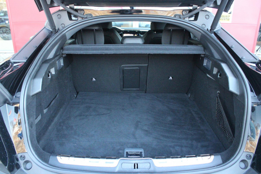 Peugeot 408 1.6 HYbrid 225PK EAT8 GT | SCHUIF/KANTEL DAK | NAPPA ZWART LEDEREN BEKLEDING | NIGHT VISION | FOCAL AUDIO SYSTEM | ELEKTRISCH BEDIENBARE VOORSTOELEN MET MASSAGE EN VERWARM FUNCTIE | NAVIGATIE | DRAADLOZE APPLE CARPLAY/ANDROID AUTO | DRAADLOZE TELEFOONLADER | KEYLESS ENTRY/START | VOORVERWAMINGS FUNCTIE | ADAPTIVE CRUISE CONTROL | CLEAN CABIN: VENTILATIE MANAGMENT SYSTEEM | ELEKTRISCH BEDIENBARE ACHTERKLEP | LANE POSITIONING ASSIST | 3D-INSTRUMENTENPANEEL |