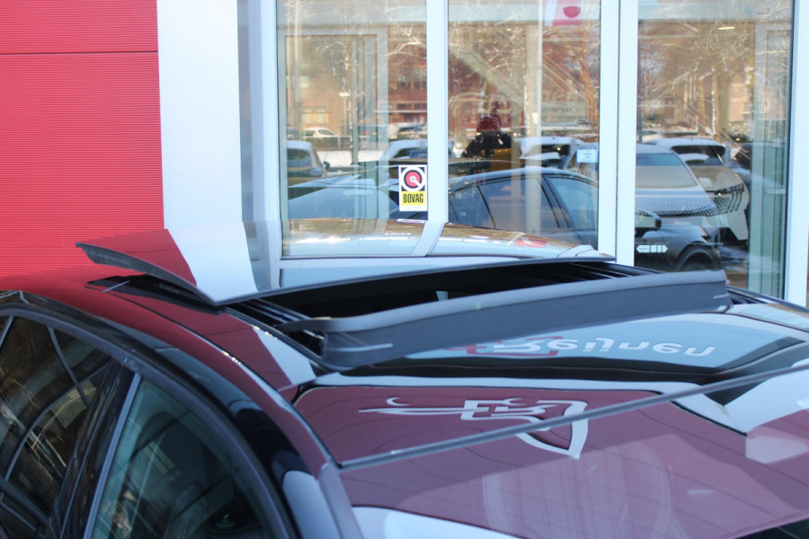 Peugeot 408 1.6 HYbrid 225PK EAT8 GT | SCHUIF/KANTEL DAK | NAPPA ZWART LEDEREN BEKLEDING | NIGHT VISION | FOCAL AUDIO SYSTEM | ELEKTRISCH BEDIENBARE VOORSTOELEN MET MASSAGE EN VERWARM FUNCTIE | NAVIGATIE | DRAADLOZE APPLE CARPLAY/ANDROID AUTO | DRAADLOZE TELEFOONLADER | KEYLESS ENTRY/START | VOORVERWAMINGS FUNCTIE | ADAPTIVE CRUISE CONTROL | CLEAN CABIN: VENTILATIE MANAGMENT SYSTEEM | ELEKTRISCH BEDIENBARE ACHTERKLEP | LANE POSITIONING ASSIST | 3D-INSTRUMENTENPANEEL |