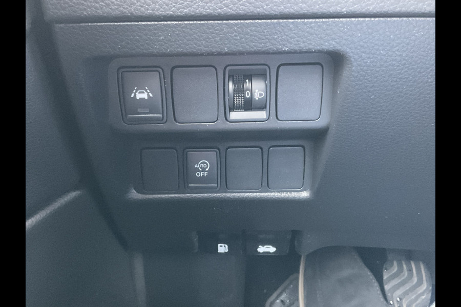 Nissan QASHQAI 1.3 DIG-T 141pk N-Connecta 360° Cam Navi Voll.Onderh. Hoge zit