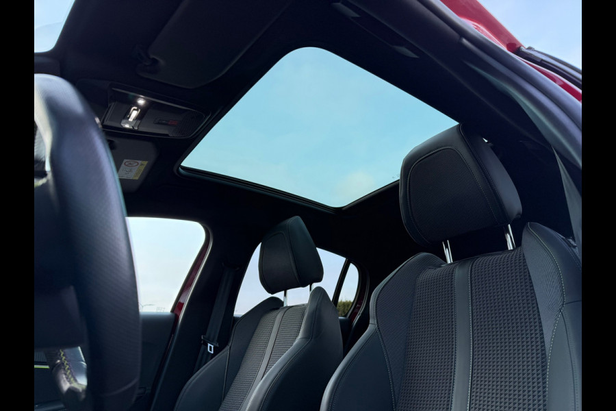 Peugeot 208 1.2 Turbo GT-Line - Automaat - Panodak - Navi - Winterpakket - Org.NL