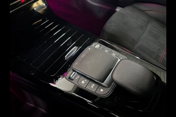 Mercedes-Benz A-Klasse 180 AMG Line*Sfeer*Pano*Cam