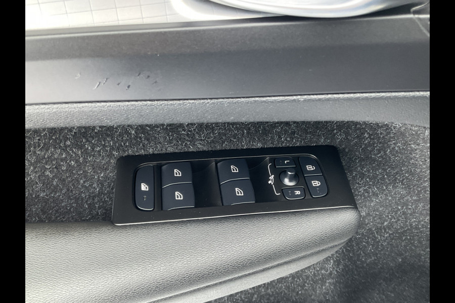 Volvo XC40 1.5 Automaat Pro Sportstoelen Carplay Hoge zit Business