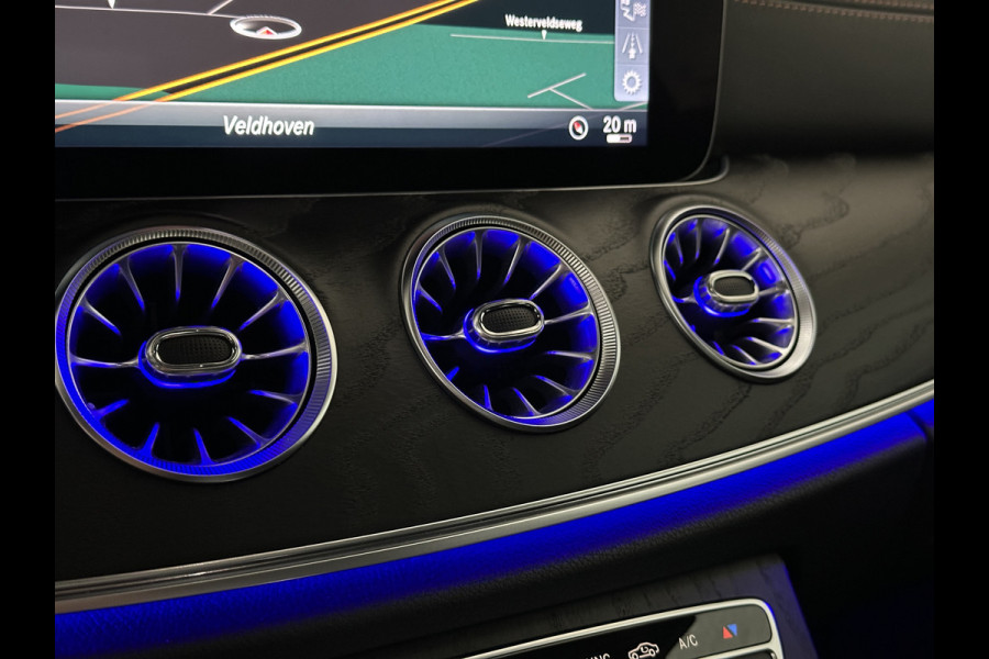 Mercedes-Benz CLS-Klasse 450 4MATIC Edition 1 AMG-Line | 360 Camera | Leder-Exclusief | ACC | Burmester | Schuifdak | Multibeam-LED | Sfeerverlichting | Memory | Stoelverwarming V+A | IWC-Klokje | ISO-Glas | 20'' | Dodehoek | Lane Assist | Carplay |