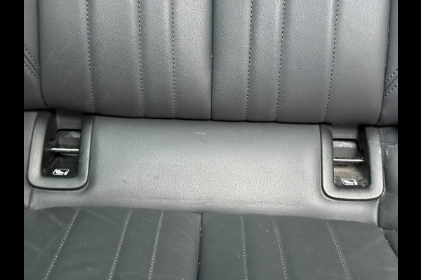 Audi e-tron 50 quattro Launch edition plus 71 kWh | Panoramadak | Leder | Camera Apple Carplay | Navi