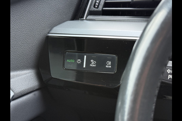 Audi e-tron 50 quattro Launch edition plus 71 kWh | Panoramadak | Leder | Camera Apple Carplay | Navi