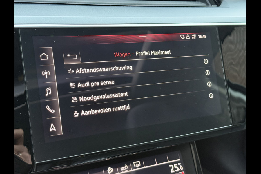 Audi e-tron 50 quattro Launch edition plus 71 kWh | Panoramadak | Leder | Camera Apple Carplay | Navi