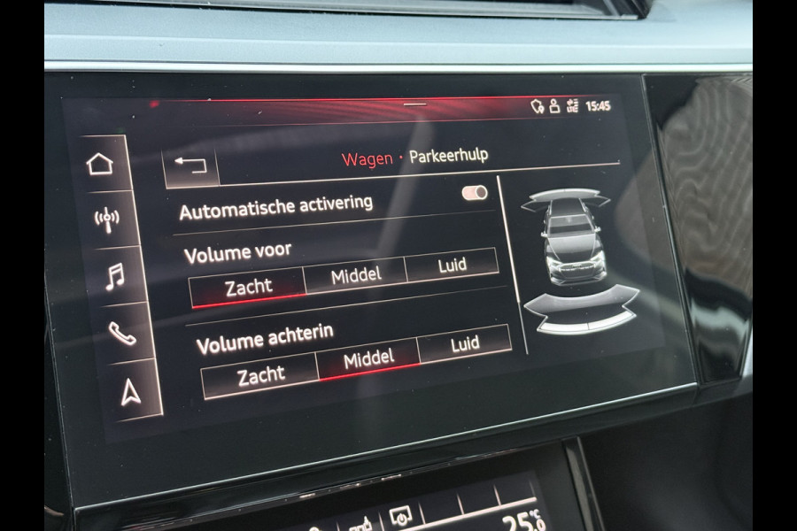 Audi e-tron 50 quattro Launch edition plus 71 kWh | Panoramadak | Leder | Camera Apple Carplay | Navi