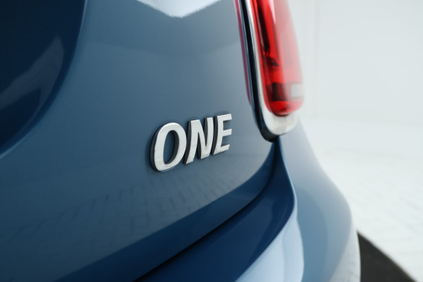 MINI Mini 1.5 One Business Edition 5 Deurs, navigatie, Climate,