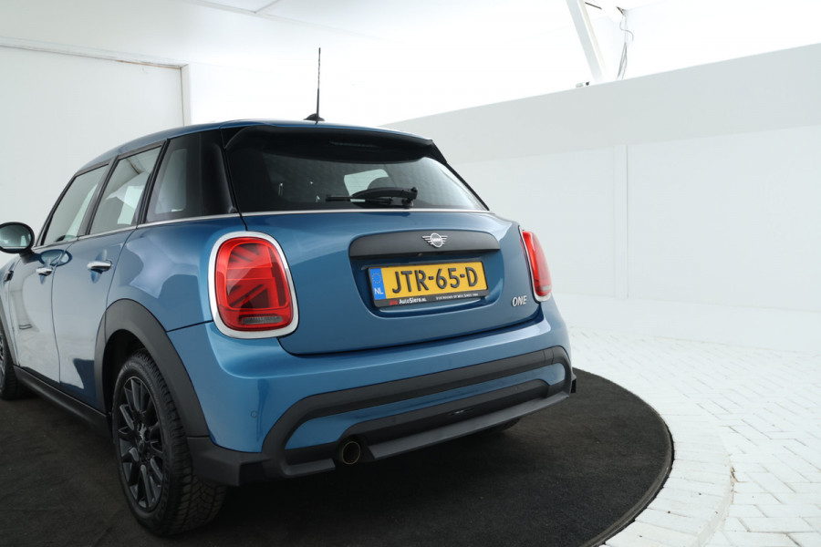 MINI Mini 1.5 One Business Edition 5 Deurs, navigatie, Climate,