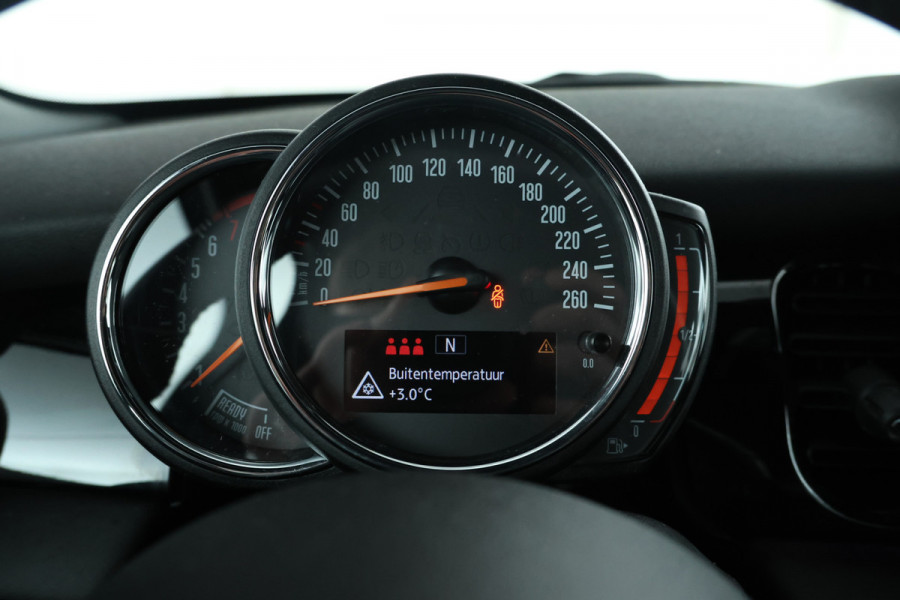 MINI Mini 1.5 One Business Edition 5 Deurs, navigatie, Climate,