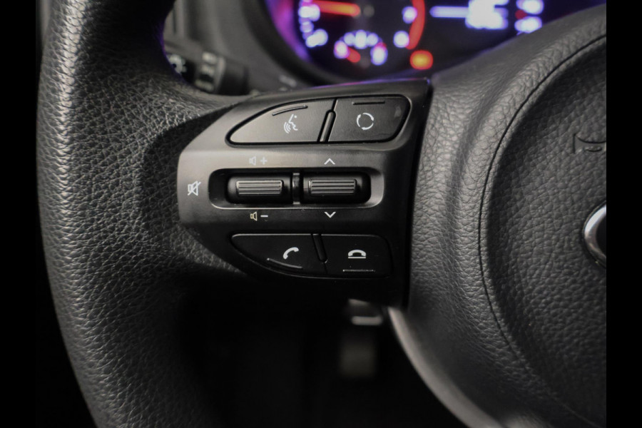 Kia Picanto 1.0 MPi ComfortPlusLine Sport (APPLE CARPLAY,NAVI,CAMERA,PDC,CRUISE,LED,ELEKTRISCH PAKKET,SPORTSTOELEN,NETTE STAAT)