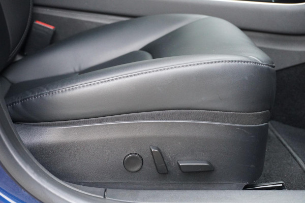 Tesla Model 3 Standard RWD Plus 60 kWh + AUTOPILOT / PREMIUM AUDIO / 19''