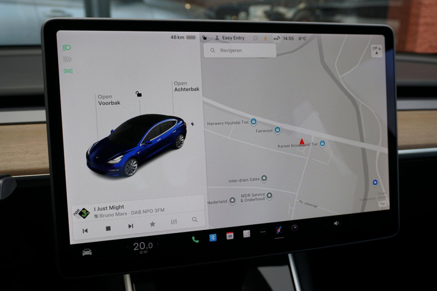 Tesla Model 3 Standard RWD Plus 60 kWh + AUTOPILOT / PREMIUM AUDIO / 19''