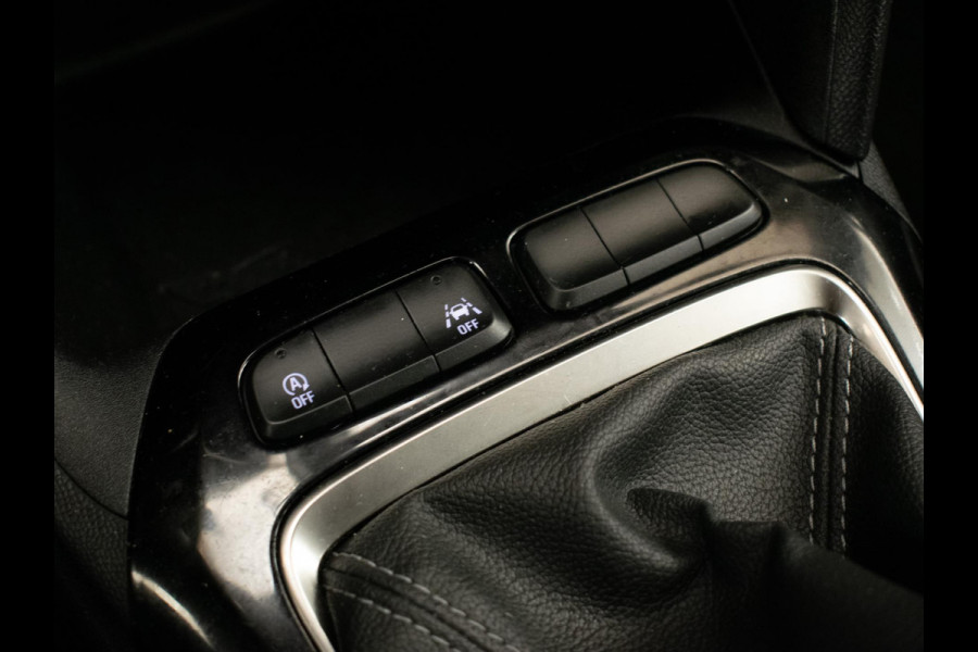 Opel Corsa 1.2 Edition Sport (APPLE CARPLAY,NAVI,LANE ASSIST,LED,CRUISE,SPORTSTOELEN,NETTE STAAT)