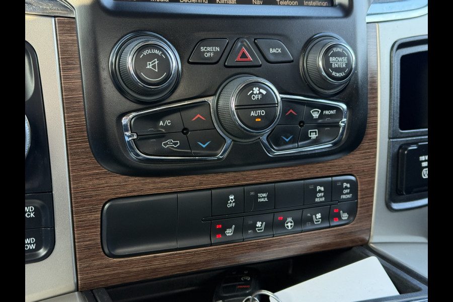 Dodge Ram 1500 3.0 V6 DIESEL LARAMIE E6 / 4x4 / **UNIEK** / CREW CAB / CAMERA / LEDER / 3.5T TREKHAAK