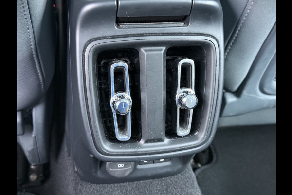 Polestar 2 PERFORMANCE Long Range Dual Motor AWD Launch Edition 78kWh Trekhaak Adap.Cruise Pano-Dak Harman&Kardon®-Audio Navi Ecc Apple Car SOH 91% 4WD Stuur-Stoel-Achterbankverwarming Elek.Achterklep Privacy Glas Lmv 20" Led Dodehoekdetectie Rijstrooksensor Wifi 1e Eigenaar Volledig Dealeronderhouden Origineel Nederlandse Auto 1500kg Trekvermogen!