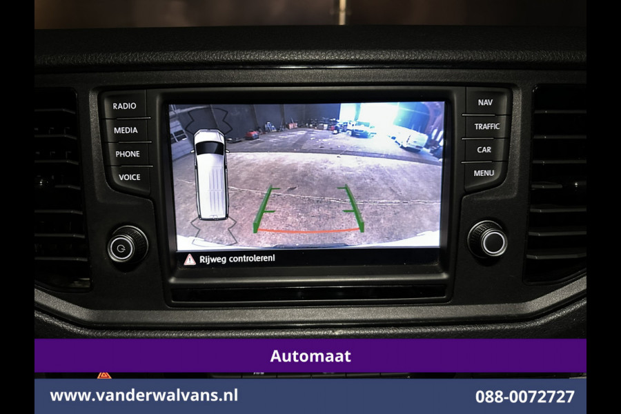 Volkswagen Crafter 2.0 TDI 140pk Automaat L3H3 L2H2 Euro6 Airco | Navigatie | Camera | Apple Carplay | Chauffeursstoel Android Auto, Leder, Parkeersensoren, Bijrijdersbank