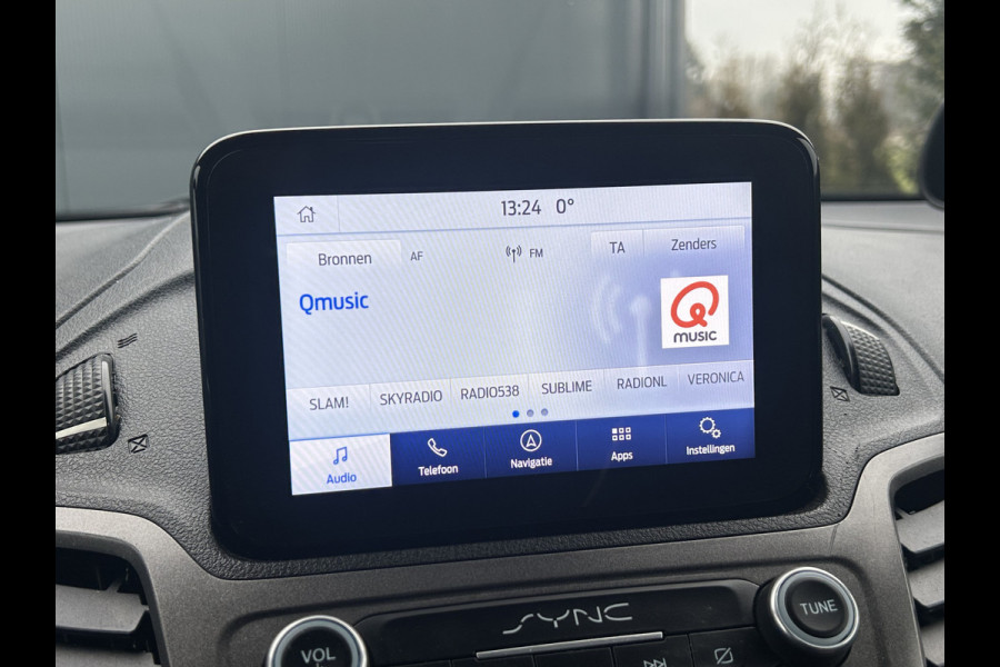 Ford Transit Connect 1.5 EcoBlue 100 PK E6 / AUTOMAAT / L2H1 / 1e EIG. / ACHTERKLEP / CAMERA / AFN TREKHAAK / AIRCO / CRUISE / NAVI / APPLE CARPLAY