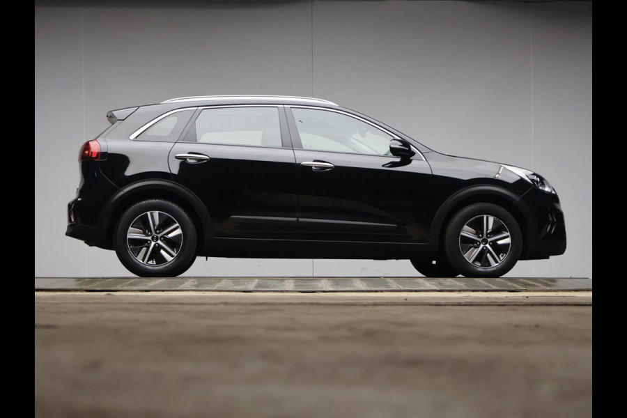 Kia Niro 1.6 GDi Hybrid DynamicLine Sport (APPLE CARPLAY,GROOT NAVI,CAMERA,CLIMATE,CRUISE,SPORTSTOELEN,LM VELGEN,NETTE STAAT)