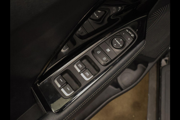 Kia Niro 1.6 GDi Hybrid DynamicLine Sport (APPLE CARPLAY,GROOT NAVI,CAMERA,CLIMATE,CRUISE,SPORTSTOELEN,LM VELGEN,NETTE STAAT)