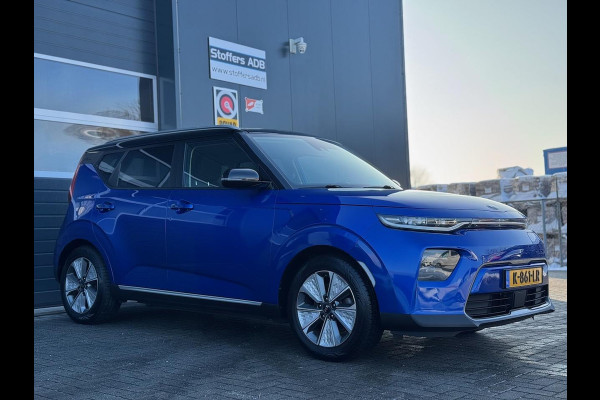 Kia e-Soul DynamicLine 64 kWh | €11.350 EX BTW | Camera | Navi | Winterpack | Head-up | BLIS | ACC | LED | 100% Kia onderhouden