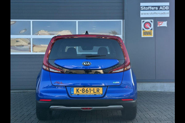 Kia e-Soul DynamicLine 64 kWh | €11.350 EX BTW | Camera | Navi | Winterpack | Head-up | BLIS | ACC | LED | 100% Kia onderhouden