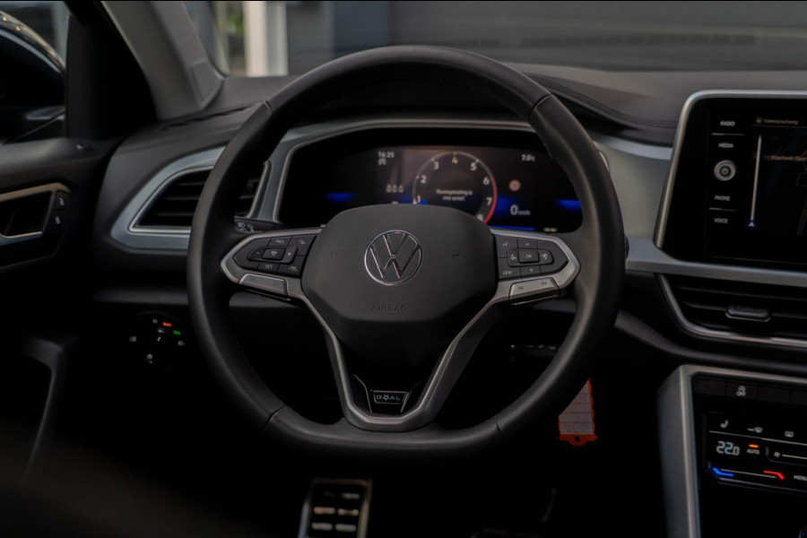 Volkswagen T-Roc 1.5 TSI Goal Edition PDC|Stoelverwarming|Carplay|Dodehoeksensor|ACC|LMV