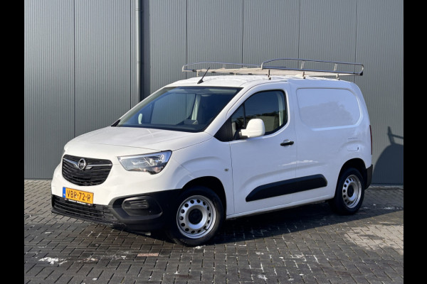 Opel Combo 1.6D / L1H1 / 1e EIG. / IMPERIAAL / INRICHTING / TREKHAAK / AIRCO / CRUISE / NAVI / APPLE CARPLAY