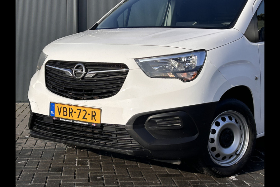 Opel Combo 1.6D / L1H1 / 1e EIG. / IMPERIAAL / INRICHTING / TREKHAAK / AIRCO / CRUISE / NAVI / APPLE CARPLAY
