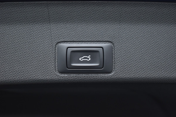 CUPRA Terramar 1.5 eTSI 150PK DSG BUSINESS SFEERVERL HEAD-UP/NAVI/CAMERA/LEDER MATRIX FABRIEKS GARANTIE