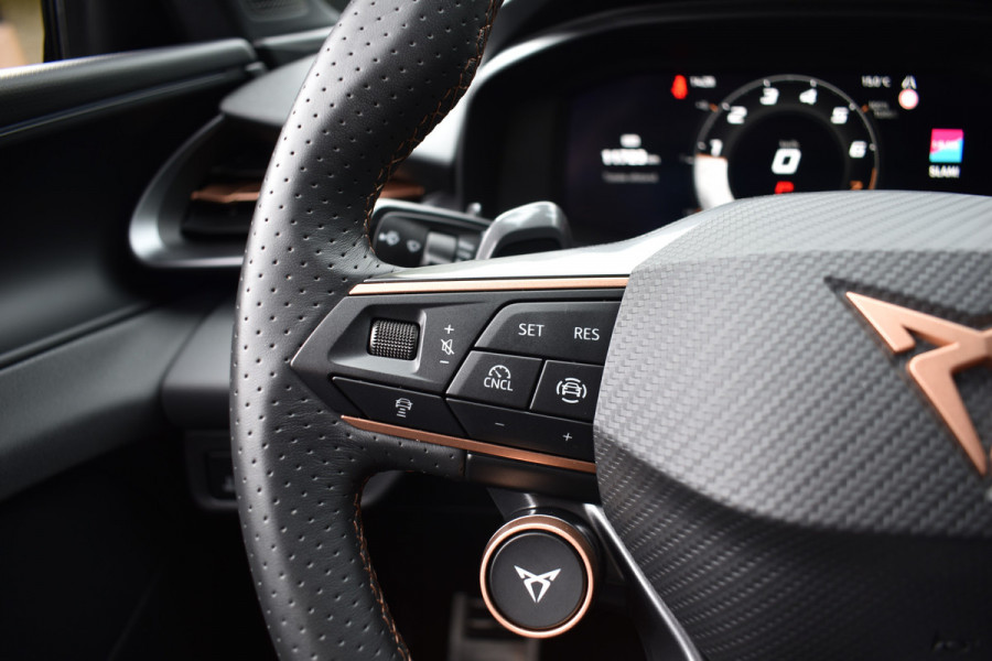 CUPRA Terramar 1.5 eTSI 150PK DSG BUSINESS SFEERVERL HEAD-UP/NAVI/CAMERA/LEDER MATRIX FABRIEKS GARANTIE